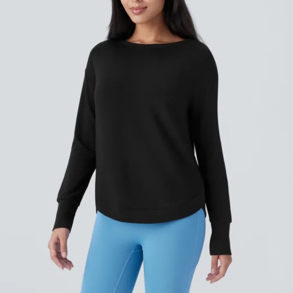 NWT HALARA Boat Neck Long Sleeve Curved Hem Fleece Yoga Sports ( Size: XS)